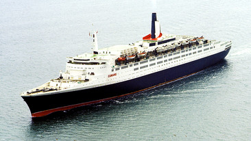 QE2: Portrait of an Ocean Liner