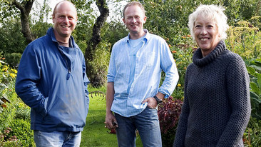 Gardeners' World: Specials 2009: For Peat's Sake