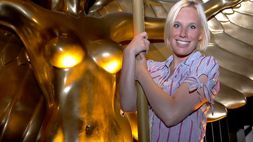 Kirsten's Topless Ambition