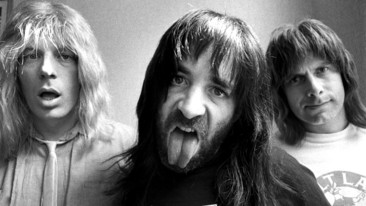 Back from the Dead: The Return of Spinal Tap