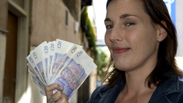 Money Programme: 2009: Supersave Me