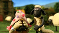 Shaun the Sheep - Series 2: 13. Bitzer's New Hat